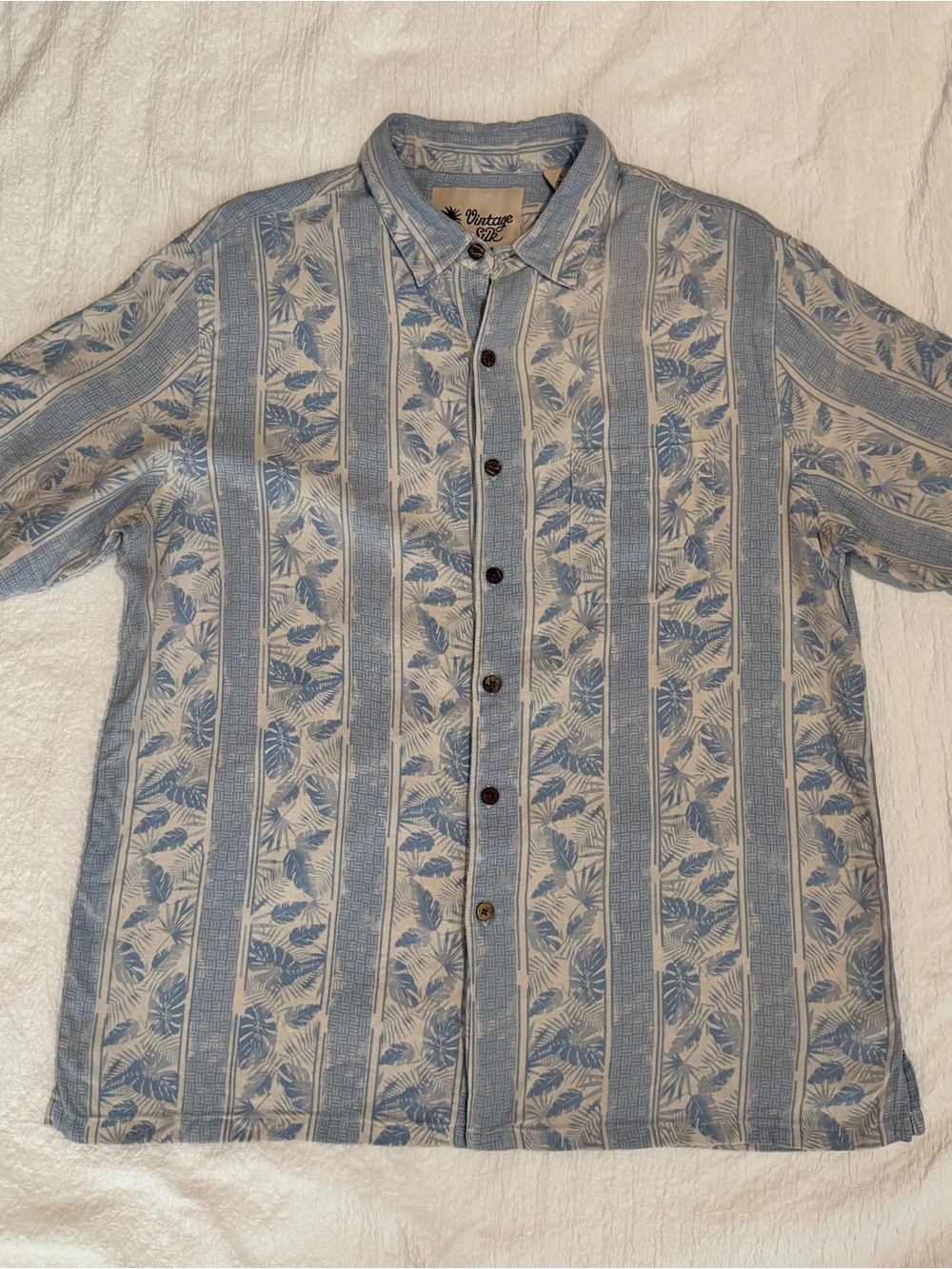 Vintage Silk Blue Floral Short-Sleeve Button-Up Shirt